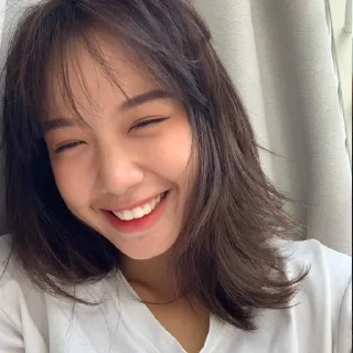 Telegram sticker 😀 cute-girl