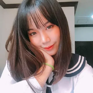 Telegram sticker 😀 cute-girl