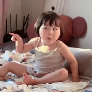 Video sticker 🌟 𝐙𝙴 𝐙𝙴𝙴♡'s🐹 :: @fStikBot