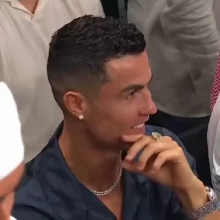 Video sticker ♟ ‌ ‌  ‌ ‌ ‌ ‌     ‌𝖱𝗈𝗇𝖺𝗅𝖽𝗈 @Denny9x 6.𝗑︎o