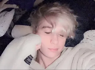 Video sticker 💅 Femboy💅