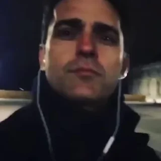 Video sticker 💔 @MemePack4K عضو اینجا نشو