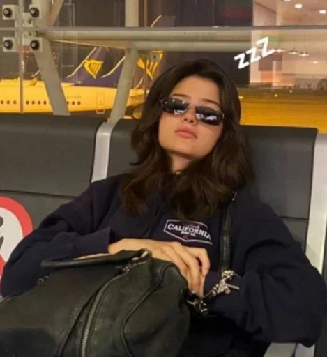 Telegram sticker 🤩 cchehhh @mayelxa