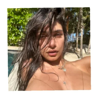 Telegram sticker 😄 Mia khalifa