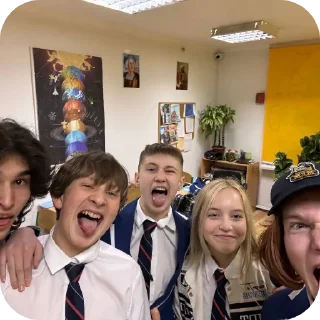 Video sticker 🙂 Шгш