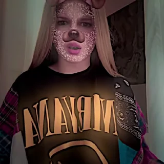 Video sticker 🤔 Лерочка от ариши милви ➡️ @Ctikerubot