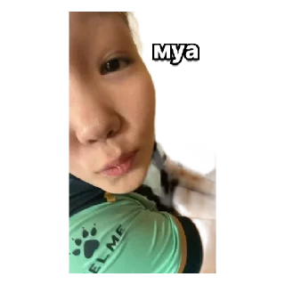 Telegram sticker 😘 ажыгбайлар