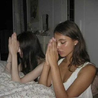 Video sticker ❤️ leyaaxq  @leych4kk