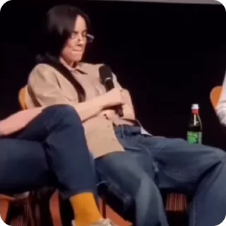 Video sticker ✋ Billie Eilish @billieeilishoff @TgEmodziBot