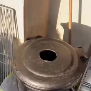 Video sticker 😾 Чики брики :: @fStikBot