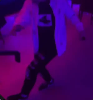 Video sticker 😈 крис стики пон :: @fStikBot