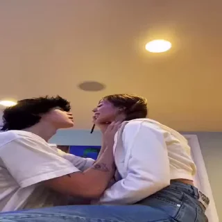 Video sticker 🚧 ❮̶͟͞҈҉͓͓҃҄ͯͯͯ͜͡͝͞🔞❯̶̵̽̽͟͞ ̶̸̷̽❰ @mr_351‌ ❱ ̶͟͞❮̶̲̅͟͞҉҈̸̷͓͓֠̽̽💧̶̲