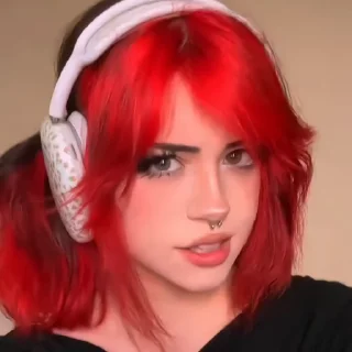 Video sticker ❤️ Hannah owo 💗 @hanahowe