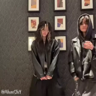 Video sticker 🎱 - ᗷY @ahMshY 𓉮 . Ella Boh