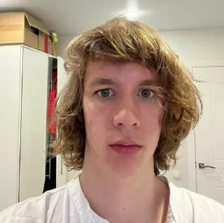 Video sticker 🥵 медведь папа :: @fStikBot