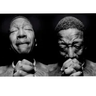 Video sticker 😭 Generational photos  @Thatstoez