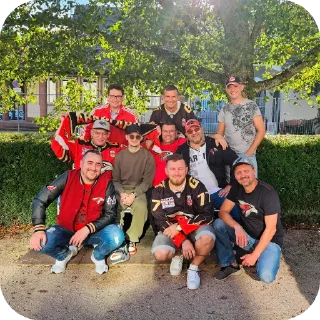 Video sticker 👥 Гнездо ястребов (1)