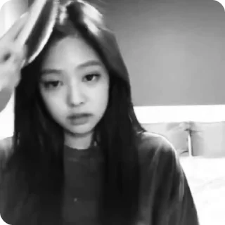 Video sticker 🌟 𖥻.jennie x @helpsharon :: @fStikBot