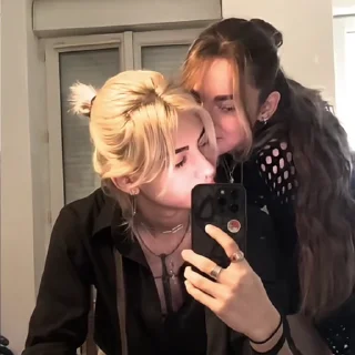 Video sticker 🪷 T.M