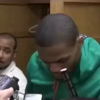 Video sticker 😟 @MommyIzBack :: @fStikBot