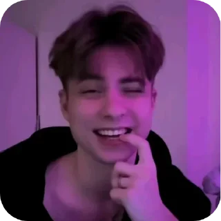 Sticker 💋 Эске🛐🛐🛐