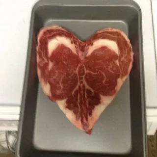 Telegram sticker 🥩 любими15 @lubimistick