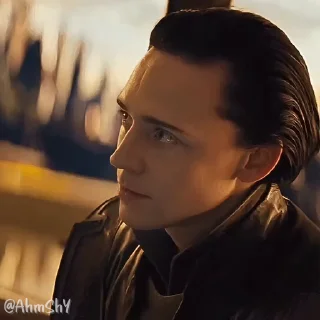 Video sticker 🐍 - ᗷY @ahMshY 𓉮 . Tom Hiddleston (Loki)