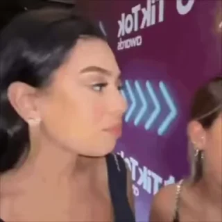 Video sticker 🤔 @traveca cuzinhorosa