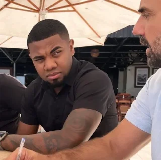 Video sticker 🤨 calm down calabreso :: @fStikBot