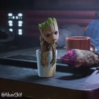 Video sticker 🪵 - ᗷY @ahMshY 𓉮 . Groot