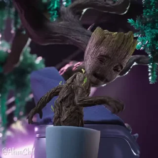 Video sticker 🪵 - ᗷY @ahMshY 𓉮 . Groot