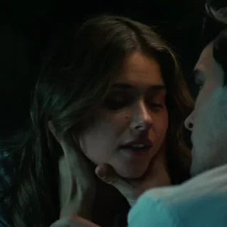 Video sticker ⚫ 🥤: @aaraa - @m_q_d