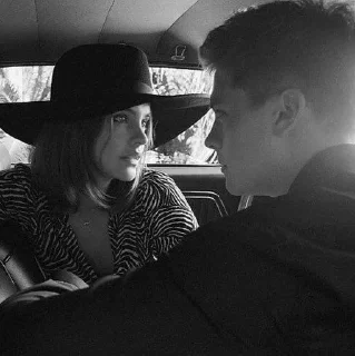 Telegram sticker ✨ Kiss kiss @sandsmark