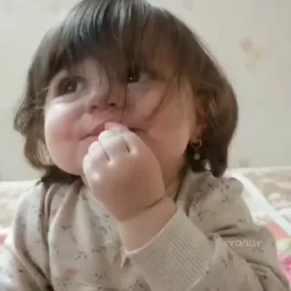 Video sticker 🌟 ﹣ㅤ𝚻꧊ꝛ𝛊𝛅̸ͱ꧊𝛊𝛋𝛂 ♡