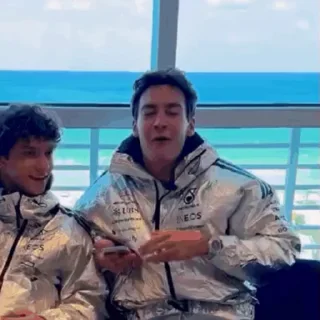 Video sticker 🤩 Болидная библиотека