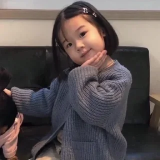 Video sticker 🥰 LuteJibeRove :: @fStikBot