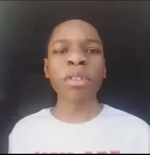 Video sticker 😠 Roxanne