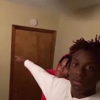 Video sticker 🌟 Keys corridor :: @fStikBot