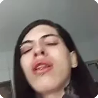 Video sticker 😓 ata amo :: @fStikBot