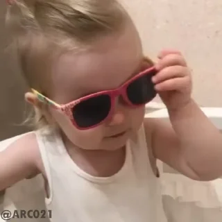Video sticker 😎 ⏤͟͟͞𝙀𝙢𝙥𝙮𝙧𝙚𝙖𝙣𝙣𓆪ꪾ⸙‌║2