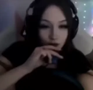 Video sticker 🙃 Стикеры🔞👉 @stikery_187