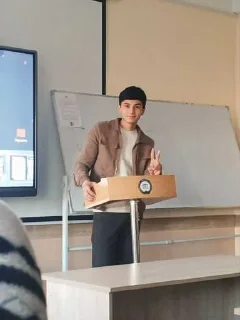 Telegram sticker ✌ Kursdoshla😂 ➡️ @Ctikerubot