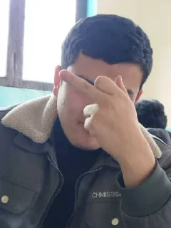 Telegram sticker 🖕 Kursdoshla😂 ➡️ @Ctikerubot