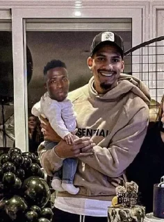 Sticker 🙂 حزمة عبد العزيز