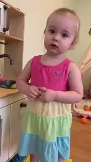 Video sticker 🧐 Kids