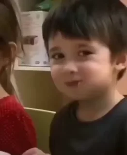 Video sticker 😁 Sara Mood