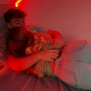 Video sticker ♥ 𝗦𝘁𝗶𝗸𝗲𝗿 𝘁𝗿𝗲𝗻𝗱 - @eleei