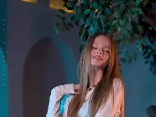 Video sticker 👩 Милана Стар 🌟 ➜ @ESOTERICMILANA