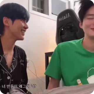 Video sticker 🥱 bosungjun🎐 :: @fStikBot