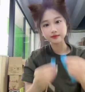 Video sticker 🌟 @Agxw8